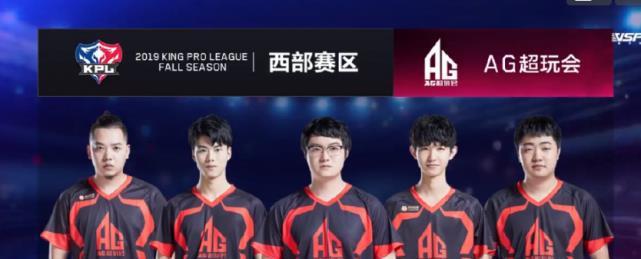 练在足球界